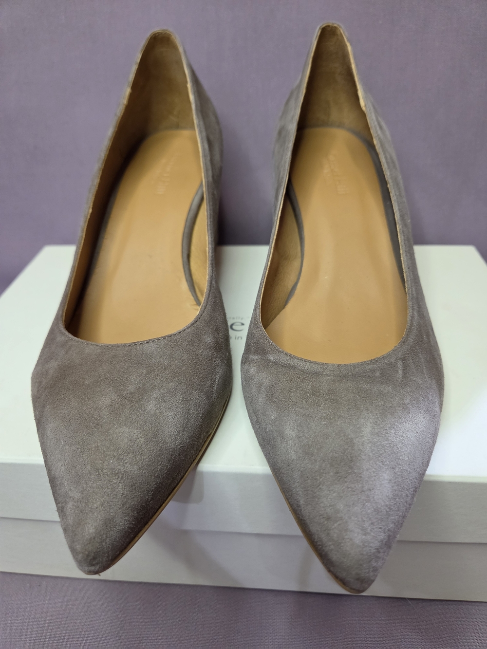 Garnet Hill Mauve Taupe Suede Short Heel SZ 8 Italian Slip On Modern Minimalist